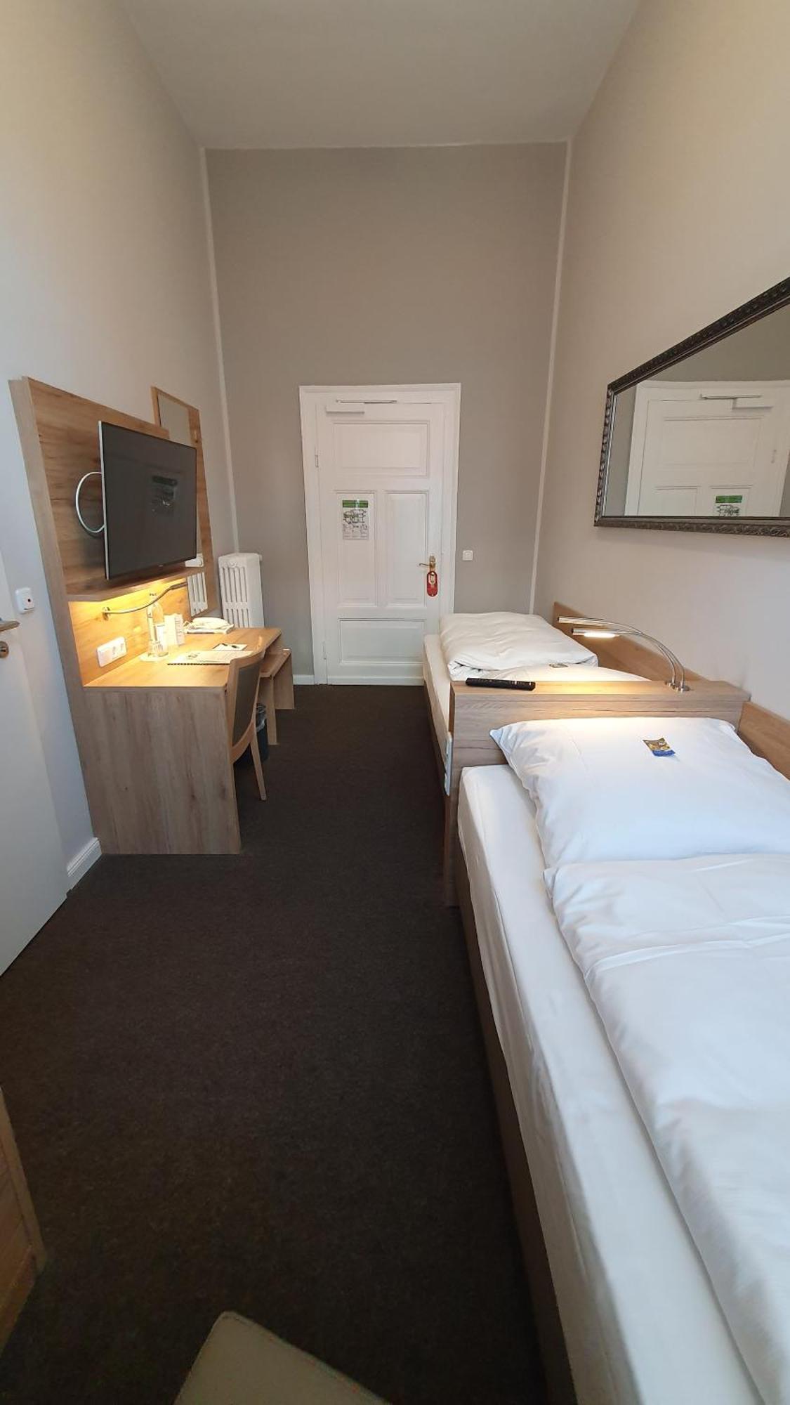 Hotel An Der Altstadt Hamelin Room photo